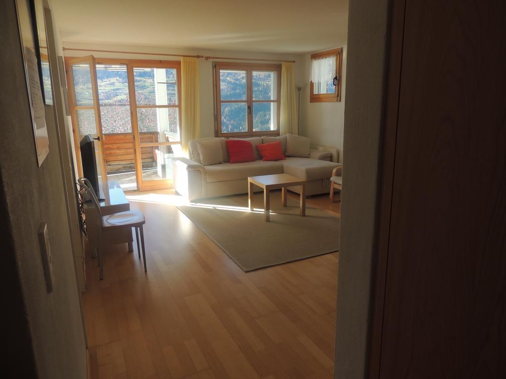 Haus Liaun 2 Apartment Brienz  Ruang foto
